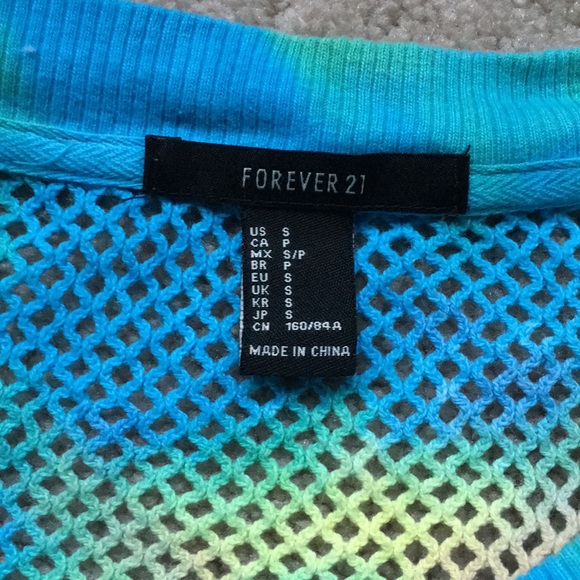 Tie dye Forever 21 crop top - Picture 2 of 4